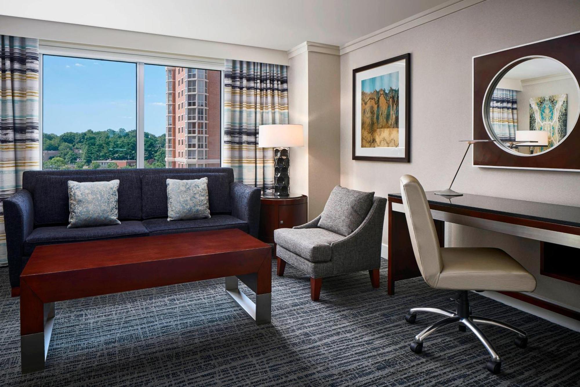 The Westin Alexandria Old Town Hotell Eksteriør bilde